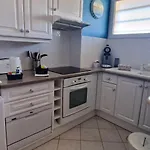 Magnifique T3 A Deux Pas De La Avec Terrasse Vue Apartament Le Grau-du-Roi