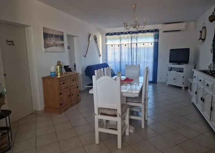 Magnifique T3 A Deux Pas De La Avec Terrasse Vue Lägenhet *